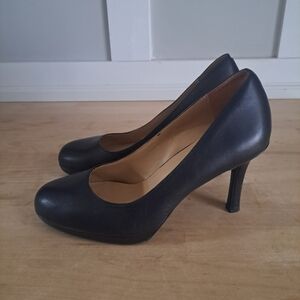 Naturalizer CELINA Leather Pumps – Black – Size 6.5W
